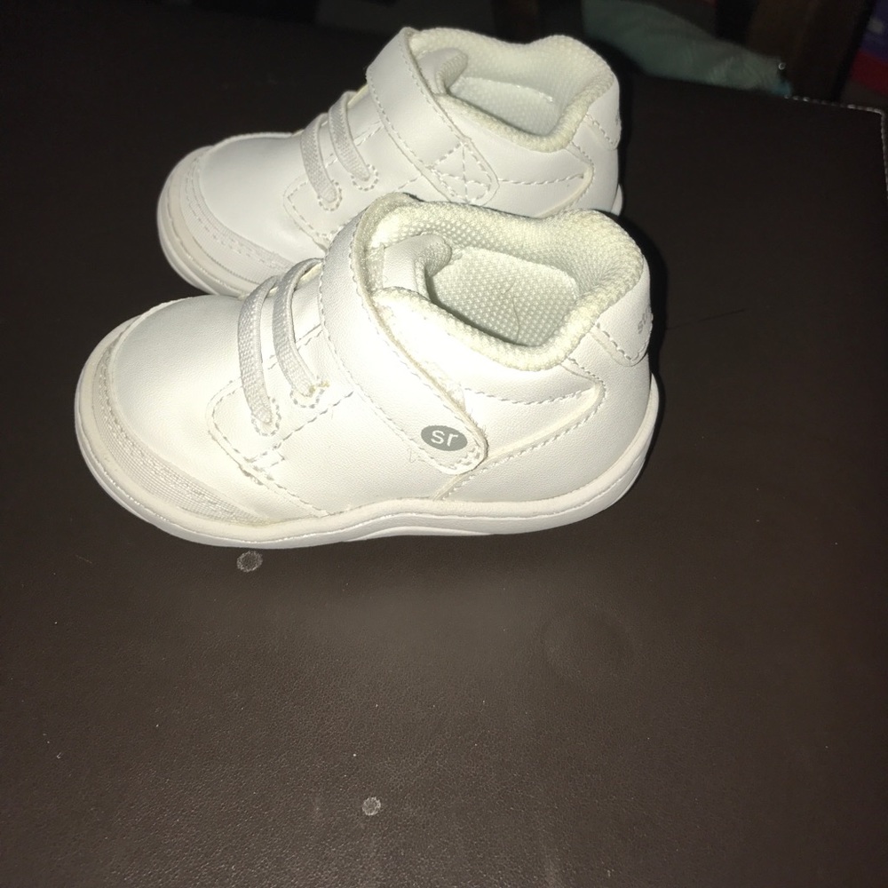 Stride rite memory foam walking shoes