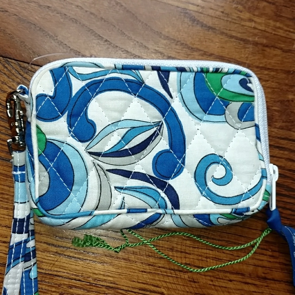 (VERA BRADLEY) WALLET