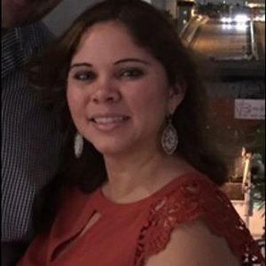 Meet your Posher, Noelia