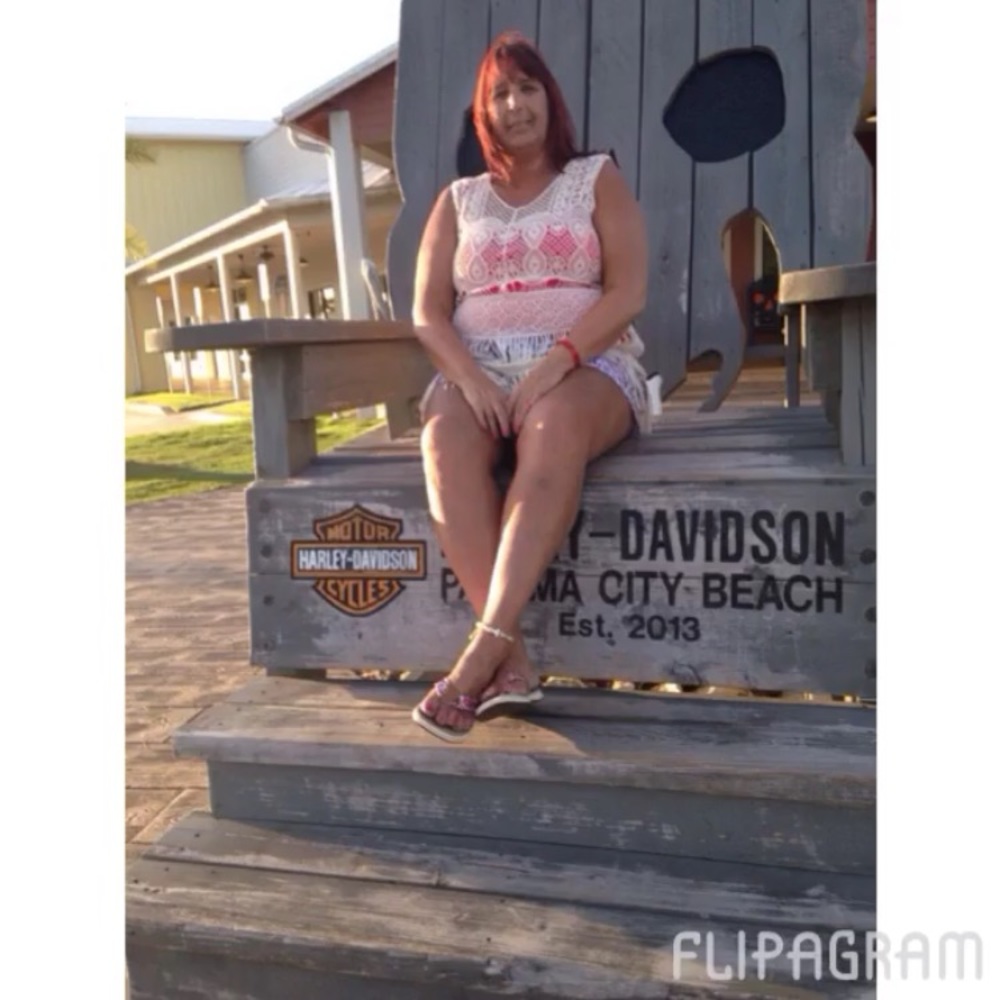 Meet your Posher, Brenda