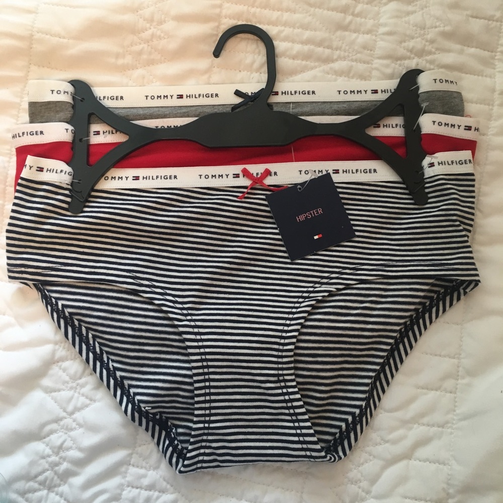 NWT Tommy Hilfiger underwear pack (3)
