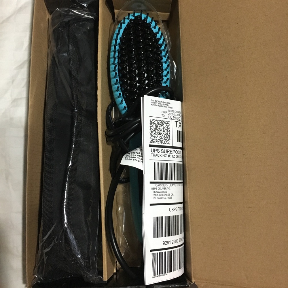 Illustra Styling Brush. New!