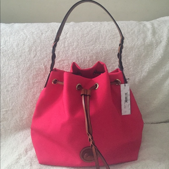 Dooney & Bourke Handbags - 💞👜Dooney&Bourke Nylon Drawstring👜💕