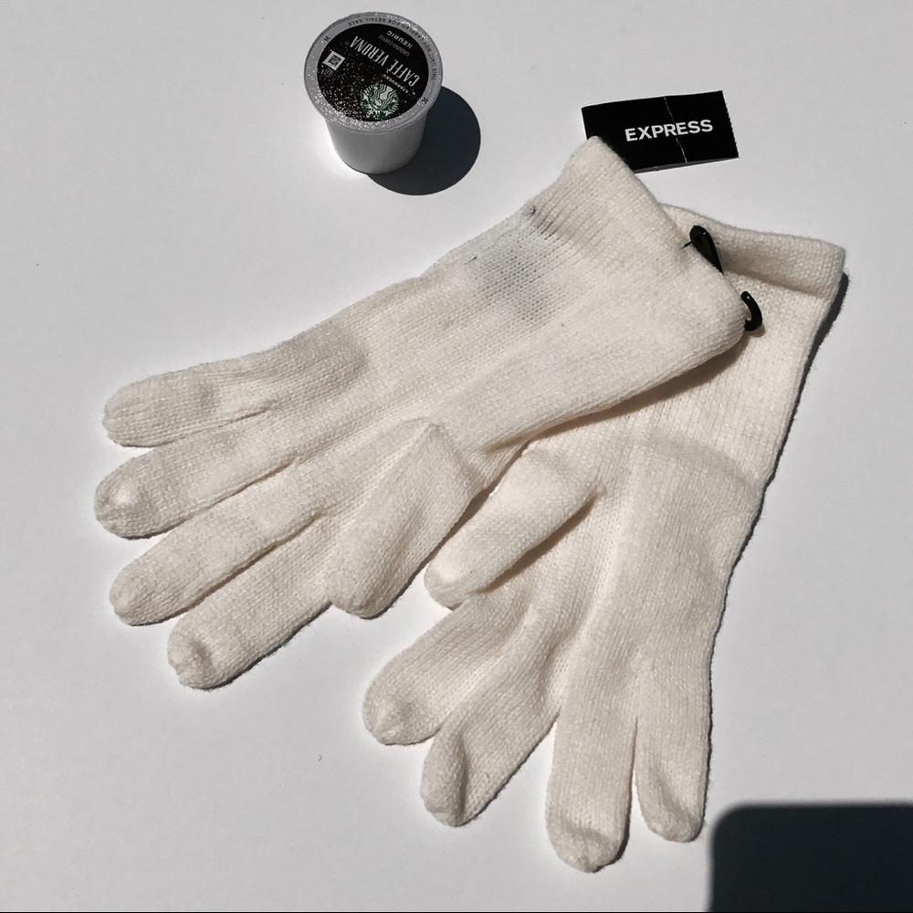 EXPRESS 100% Acrylic O/S winter ❄️ white gloves - Picture 3 of 3
