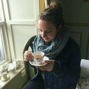 Meet your Posher, Hannah