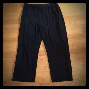 CHICO'S BLACK TRAVELERS PANTS.