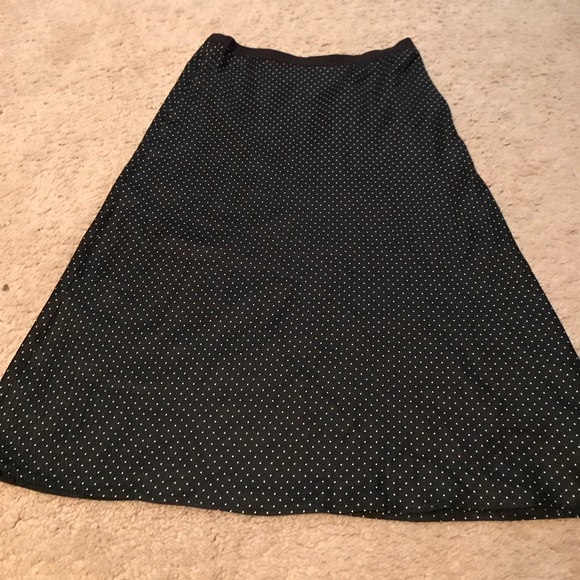 NWOT Back and white polkadot Aline skirt - Picture 1 of 3