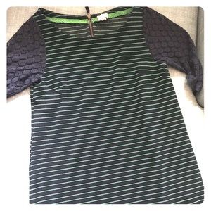 Anthropologie tunic with lace sleeves