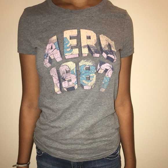 Aeropostale T-Shirt - Picture 1 of 3