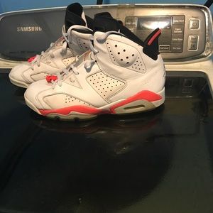 Jordan 6 infrared