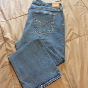 Women's Plus Levi's Jeans