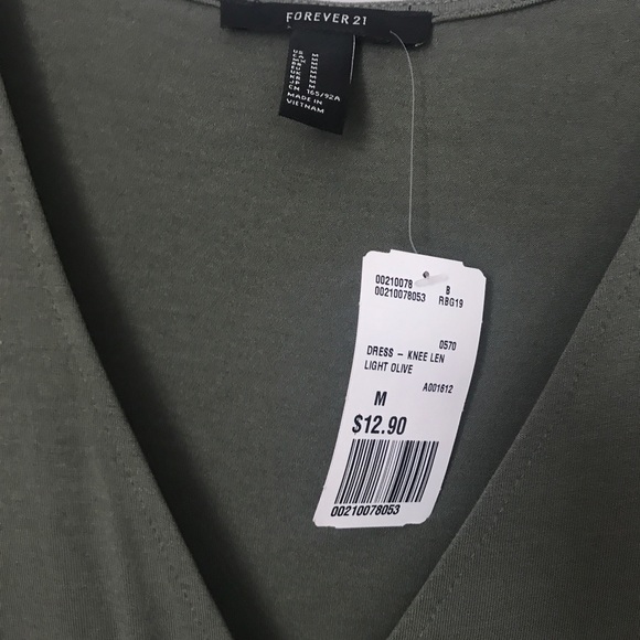 Green Wrap Up Dress - Picture 3 of 3