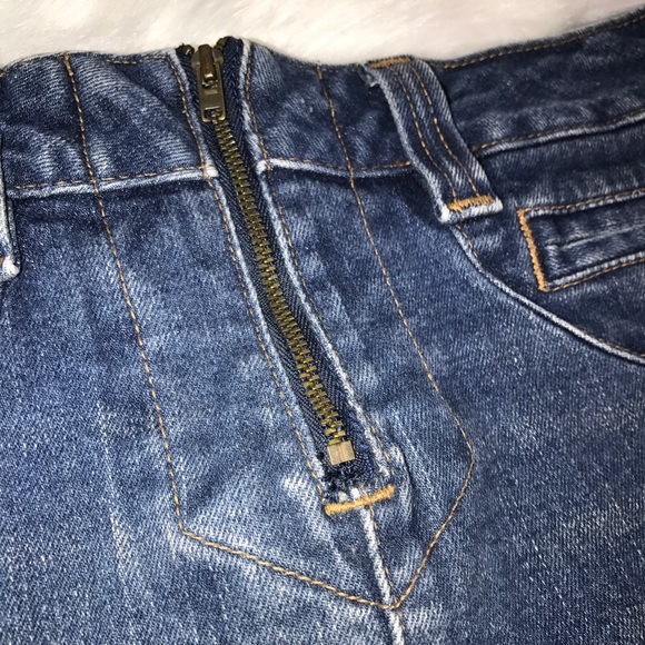 AMERICAN EAGLE OUTFITTERS DENIM MINI SKIRT - Picture 4 of 8