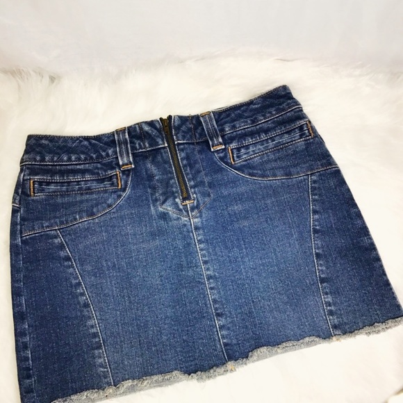 American Eagle Outfitters Dresses & Skirts - AMERICAN EAGLE OUTFITTERS DENIM MINI SKIRT