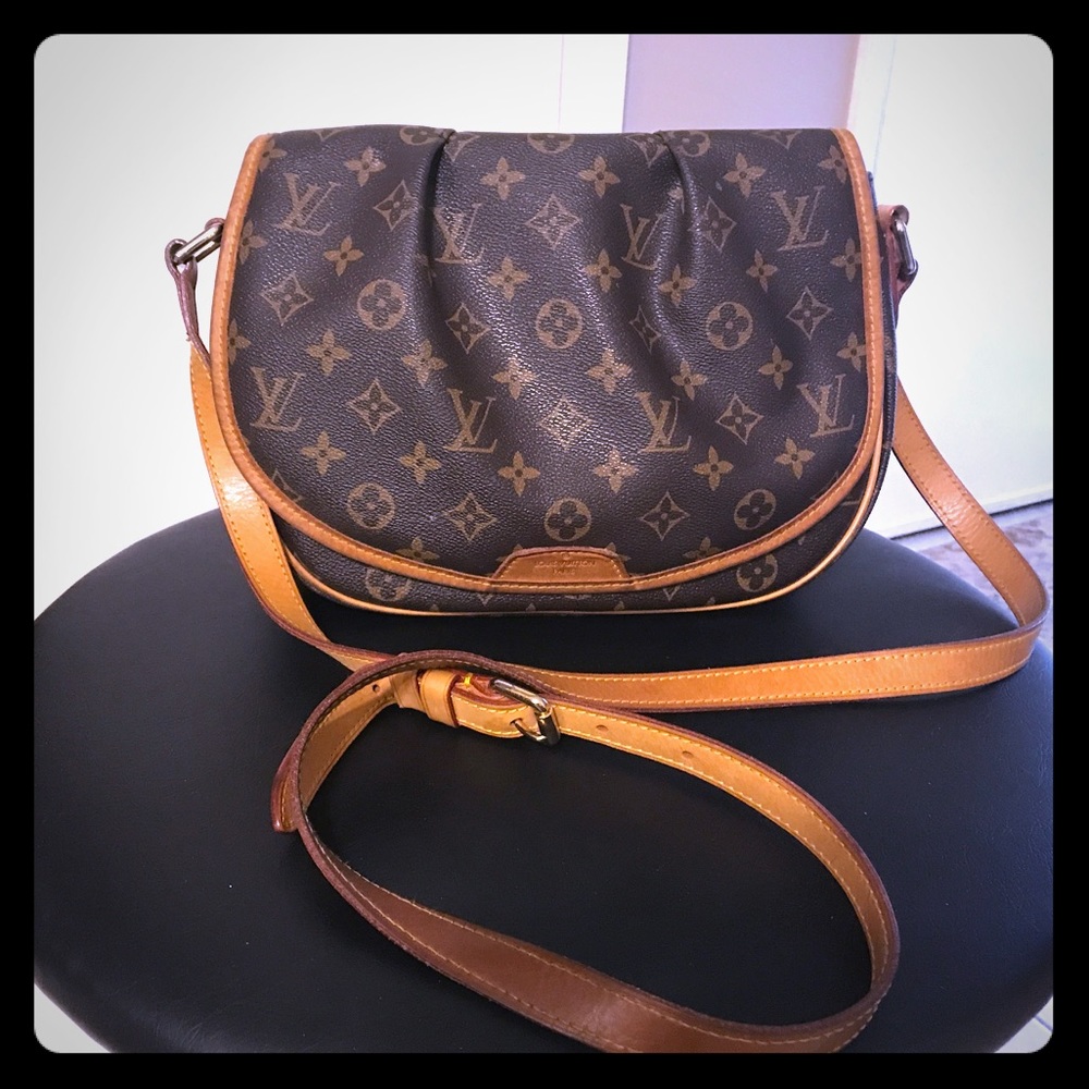 Louis Vuitton Menilmontant pm crossbody bag
