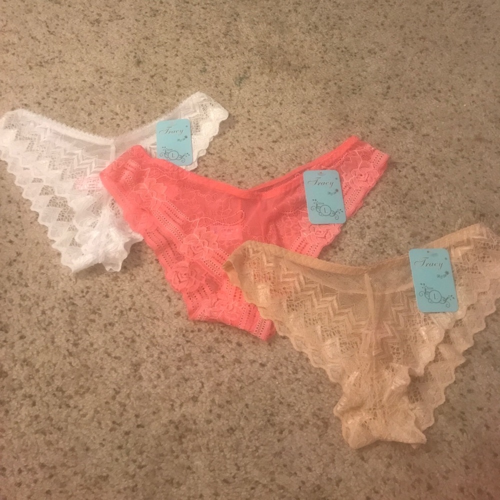 3 pair lace cheeky panties