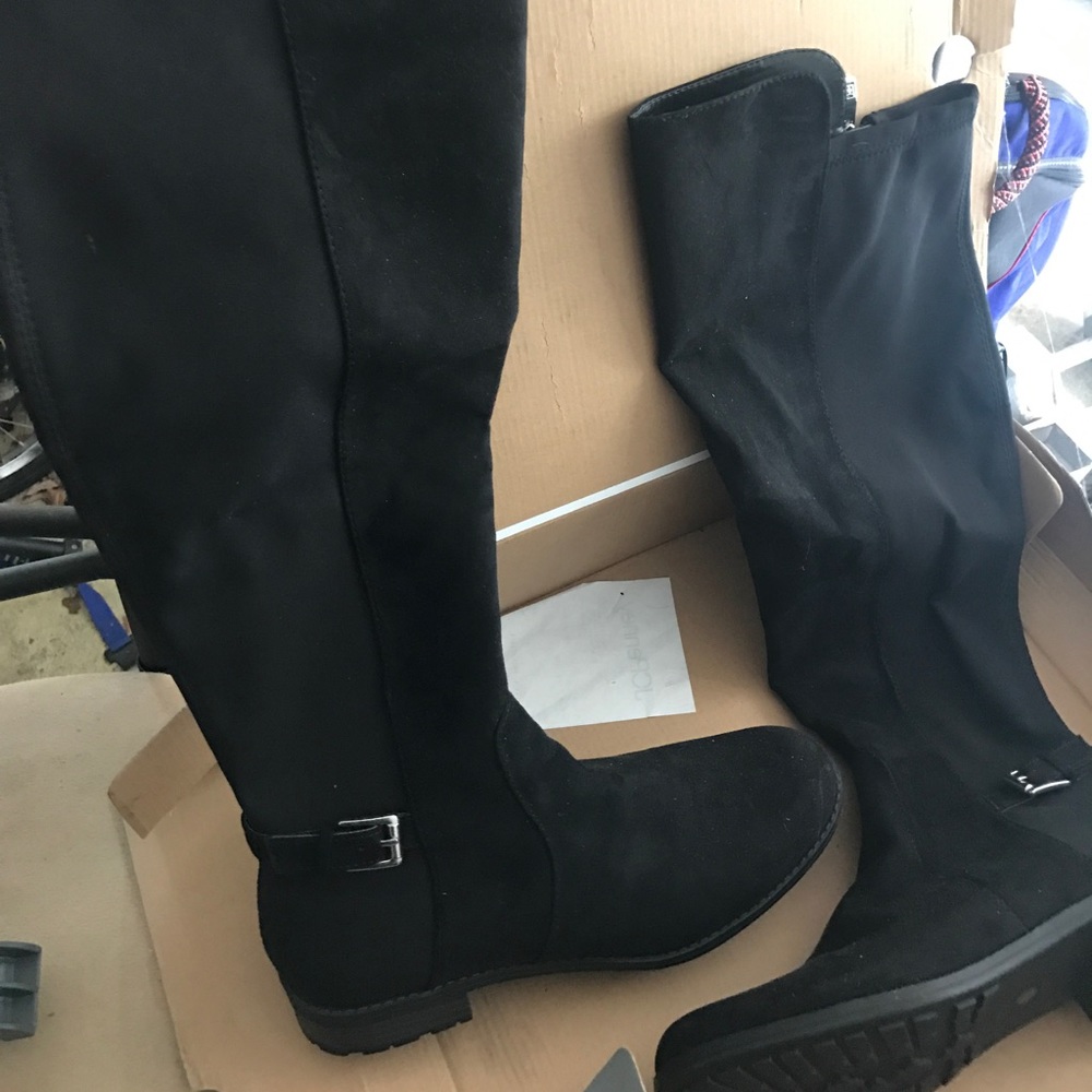 BRAND NEW Liz Claiborne knee high boots
