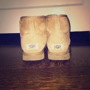 Ugg Minis