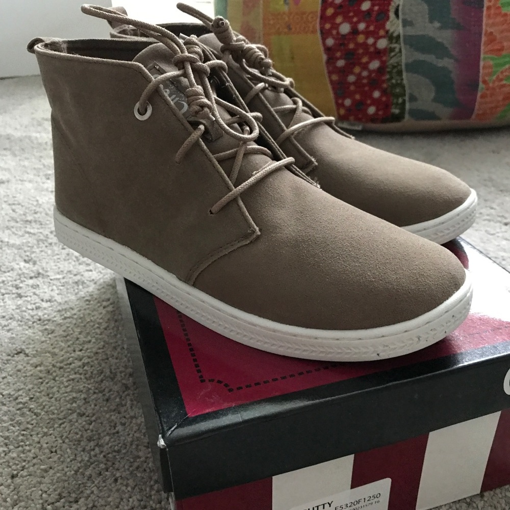 Circus Sam Edelman Brand New Sneakers
