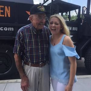 Meet your Posher, Hannah