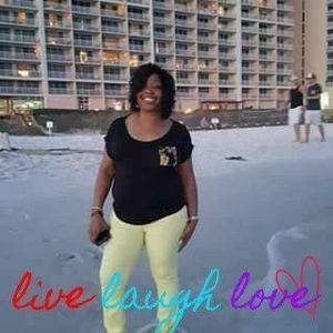 Meet your Posher, Donna