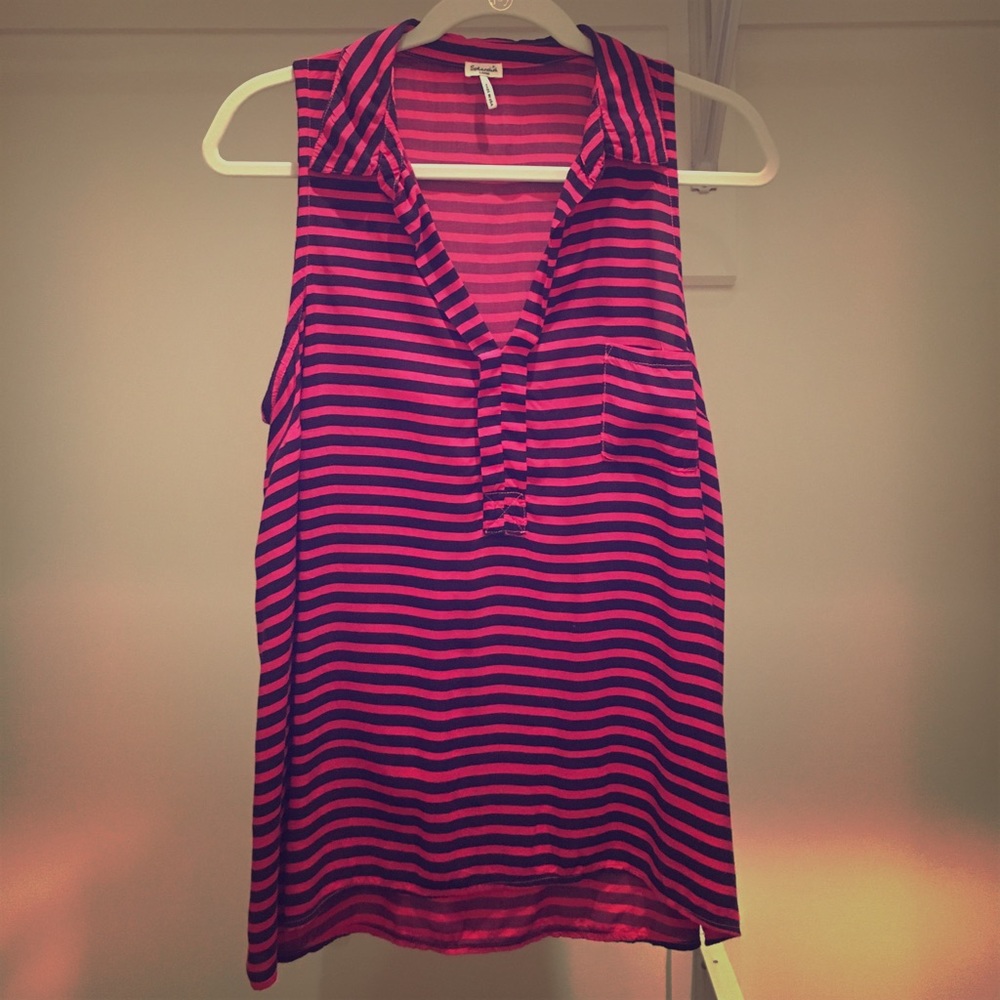 Splendid Size Large Sleeveless Tank Top Shirt EUC