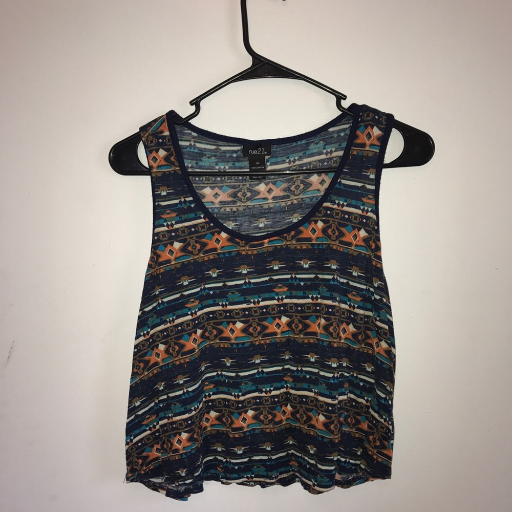 Sleeveless shirt