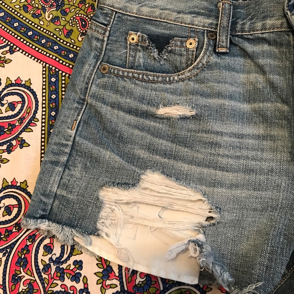 distressed jean shorts