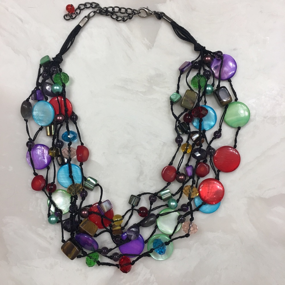 Premier Designs Necklace-Like New