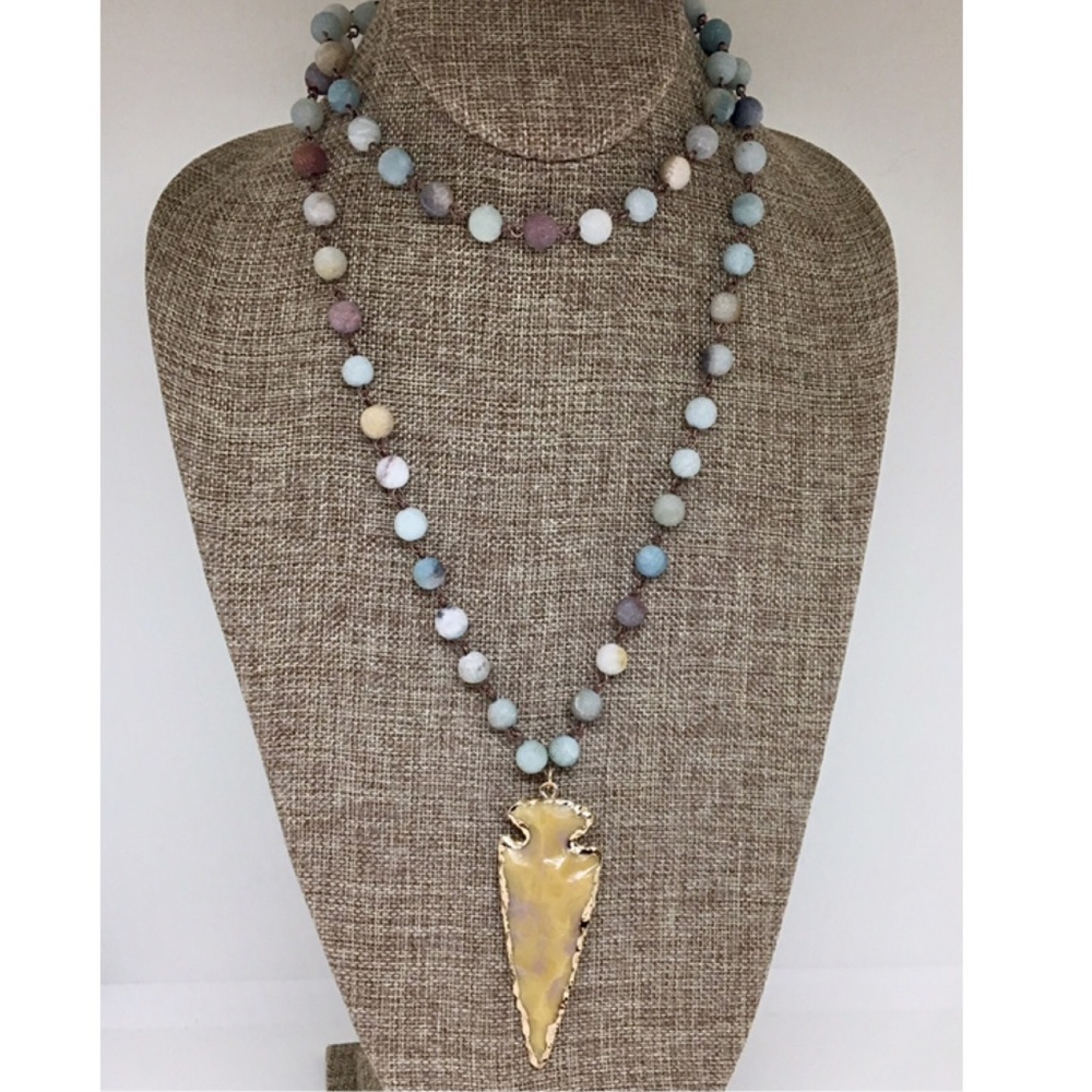 Yellow Arrowhead Beads Necklace
