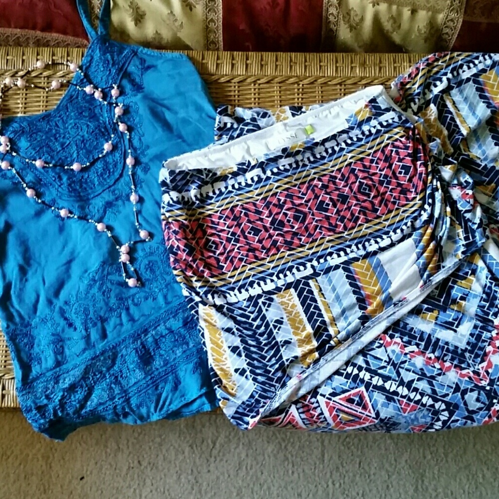 SOLD NWOT Lysse Geometric Maxi Skirt