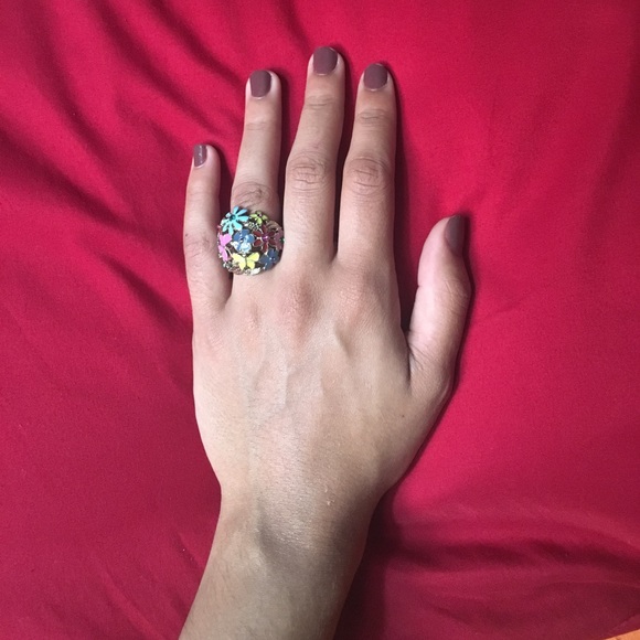 Colorful Flower Ring - Picture 1 of 6
