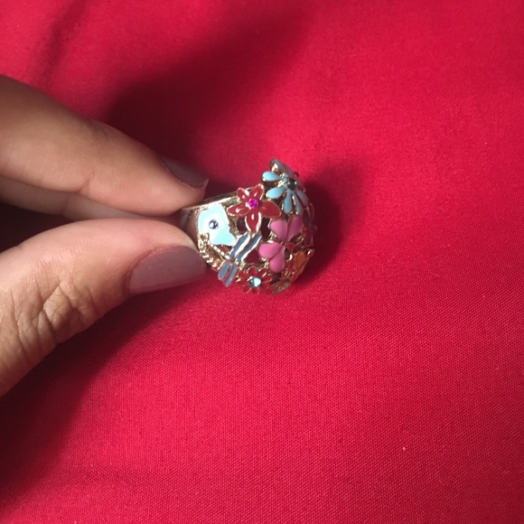 Colorful Flower Ring - Picture 3 of 6
