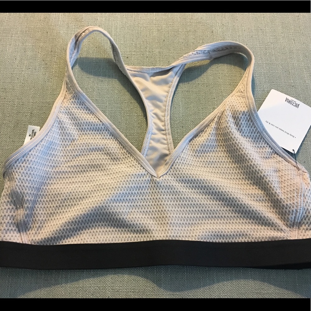 Victoria's Secret The Player plunge sports bra