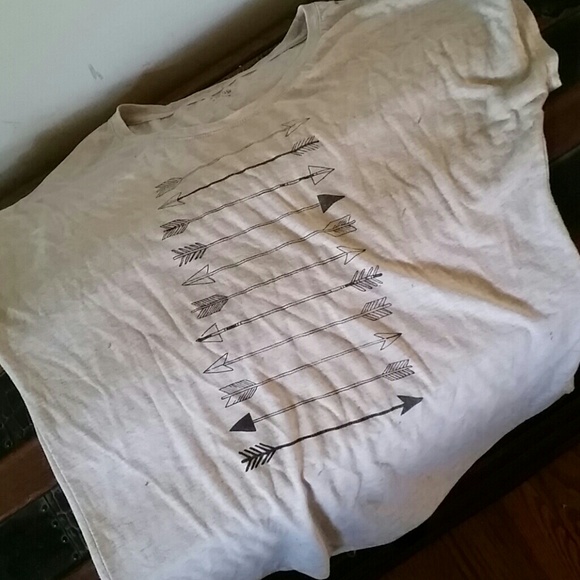 Arrow loose fitting womens top size medium - Picture 2 of 6