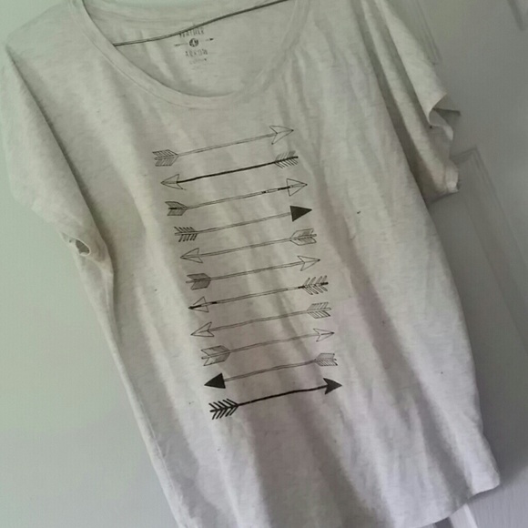 Arrow loose fitting womens top size medium - Picture 4 of 6