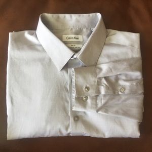 SALE‼️ Calvin Klein Dress Shirt