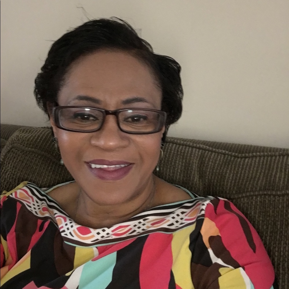 Meet your Posher, Sabrina