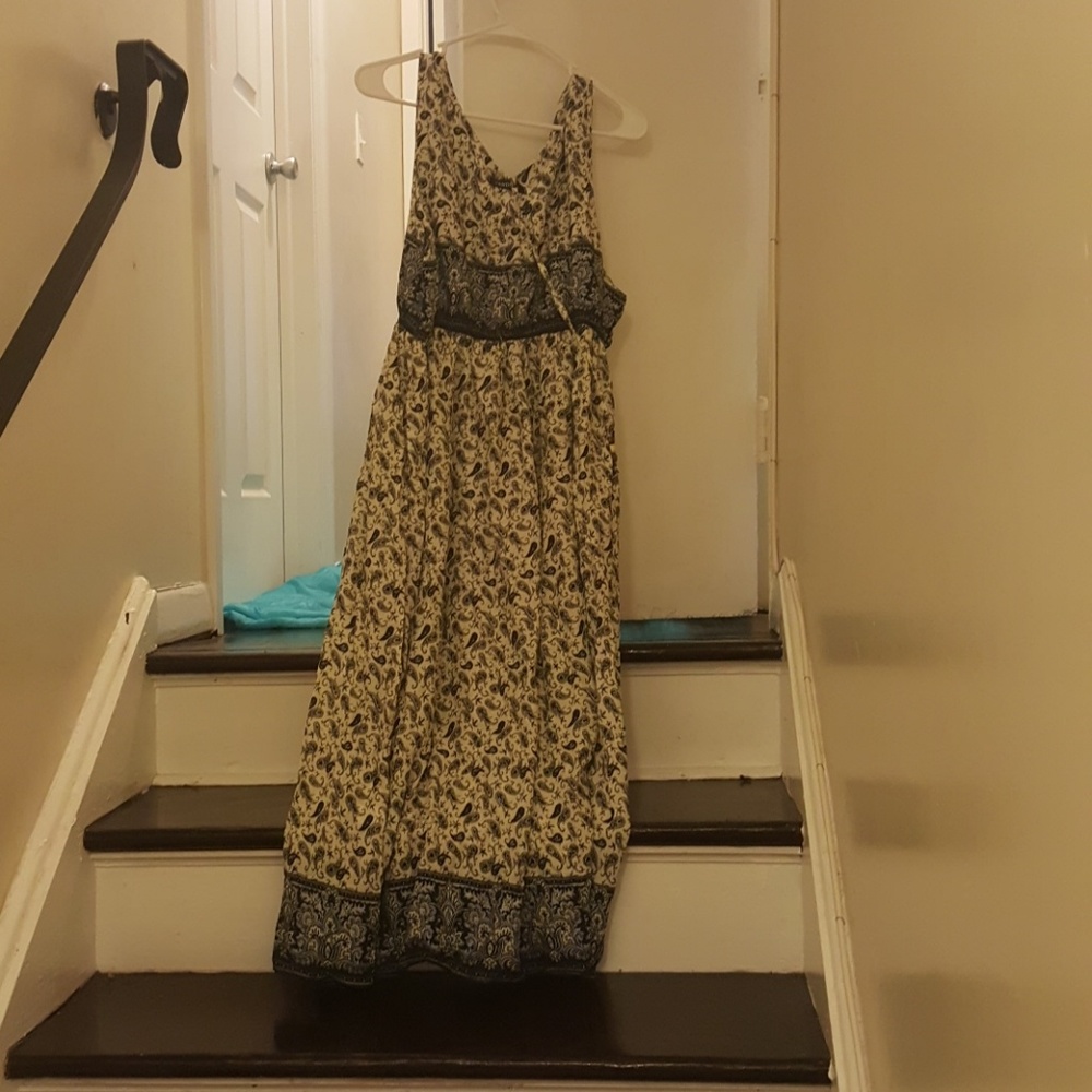 Floral Bohemian Sleeveless Maxi Dress BRAND NEW - Picture 3 of 4