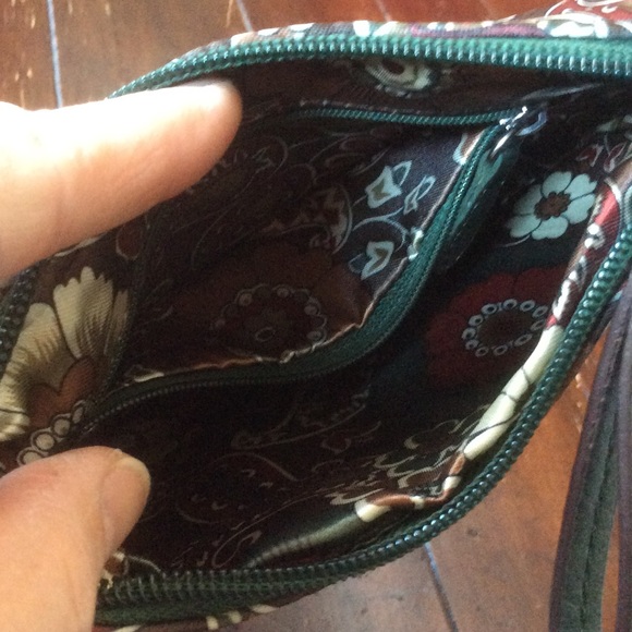 Sale! Adorable Tignanello - Picture 3 of 4