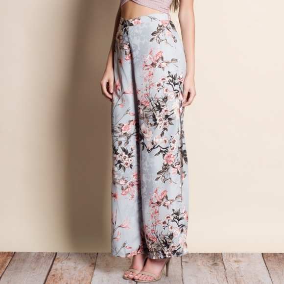 Floral Open Wide Leg Pants - Picture 2 of 4