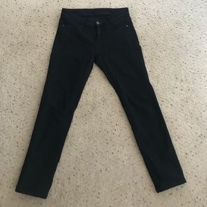 Uniqlo Ultra Stretch Black Denim Jeans