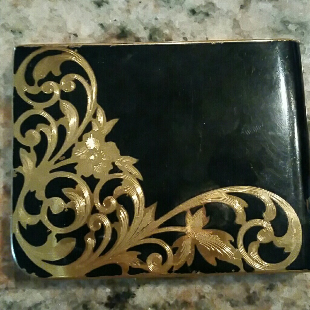 Not For Sale**Host Pick** Vintage Powder Compact