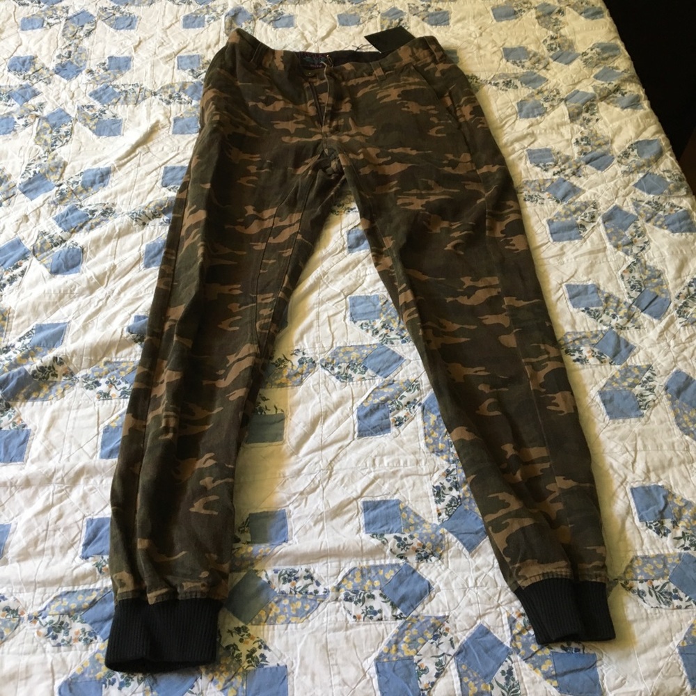 Mishka Camo Joggers