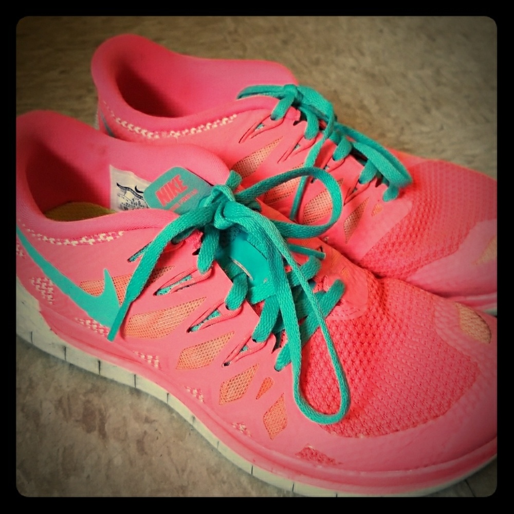 Nike Free 5.0 Sneakers