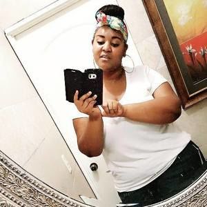 Meet your Posher, Jacqueline