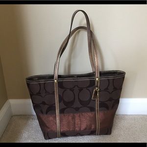 Coach tote