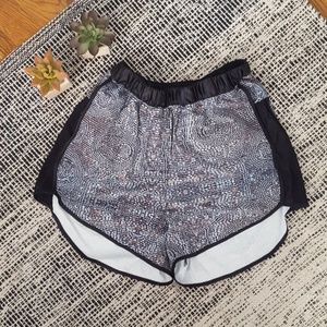 Lululemon Printed Dolphin Shorts