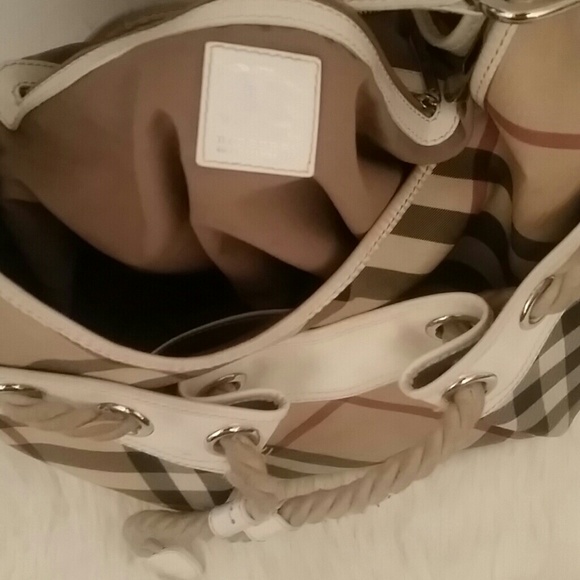 Authetic Burberry nova check bag - Picture 7 of 8
