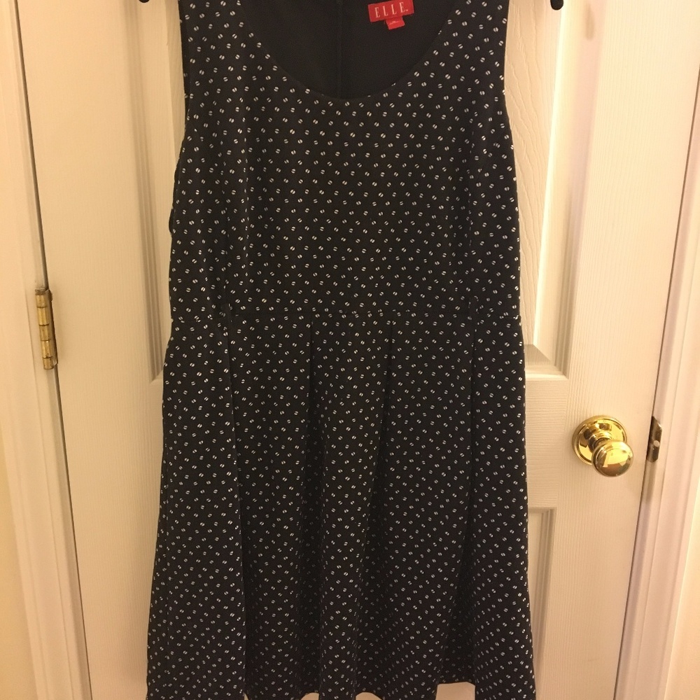 Size 16 black dress with white pattern